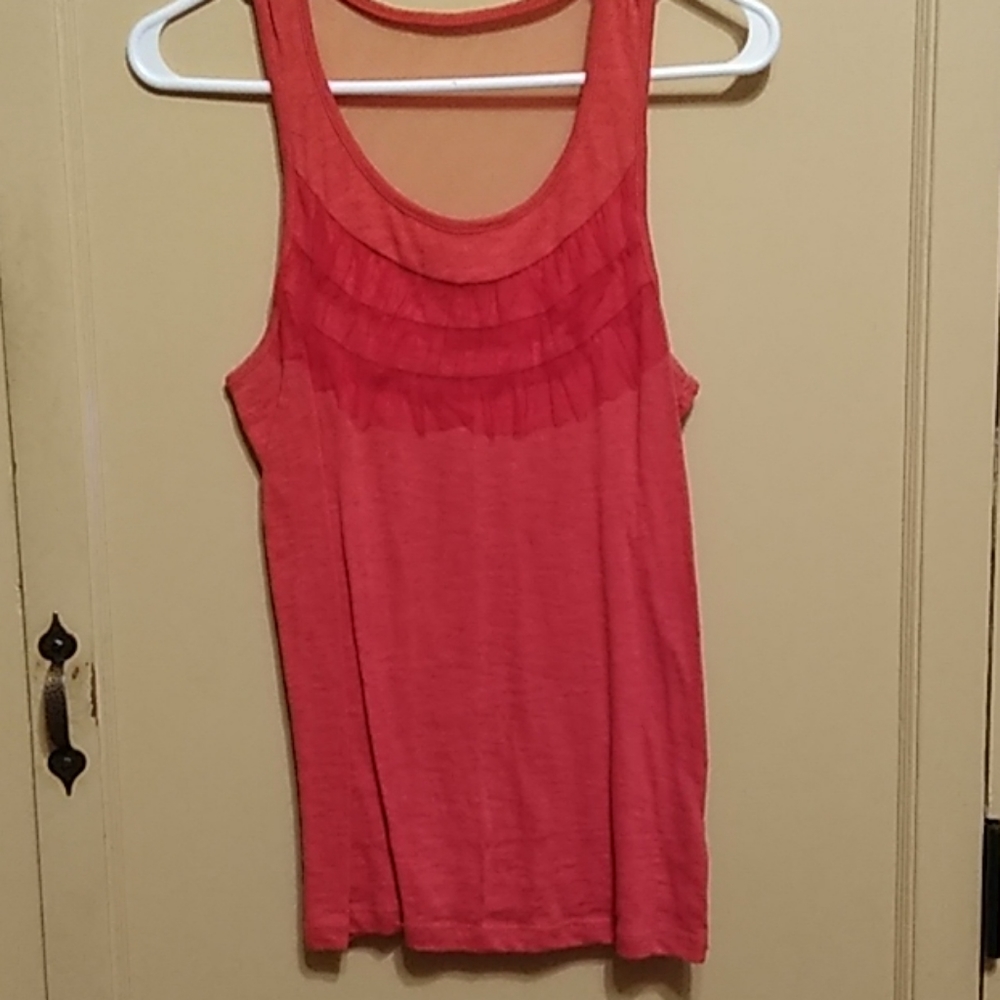 HARDLY WORN Olsenboye tank